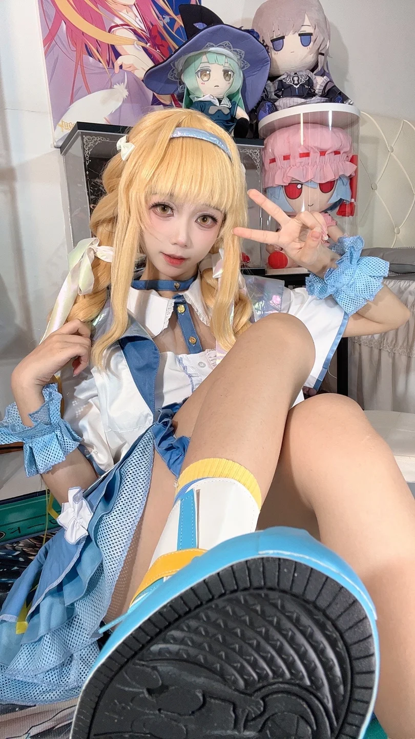 白栎Shirly - No.013 藤田琴音 [66P,10V-974MB] tg@simisebaisi 【丝足阁】042.webp